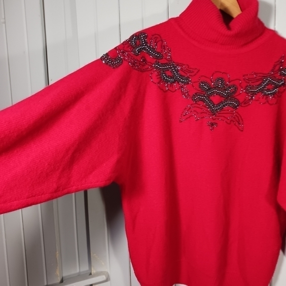 Vintage beaded  wool/angora turtleneck - Picture 3 of 9